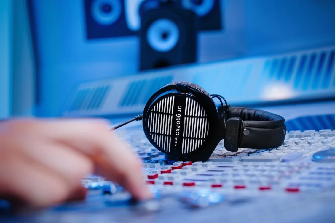 beyerdynamic DT 990 Pro Casque de Studio Supra-auriculaire Filaire 250 ohms