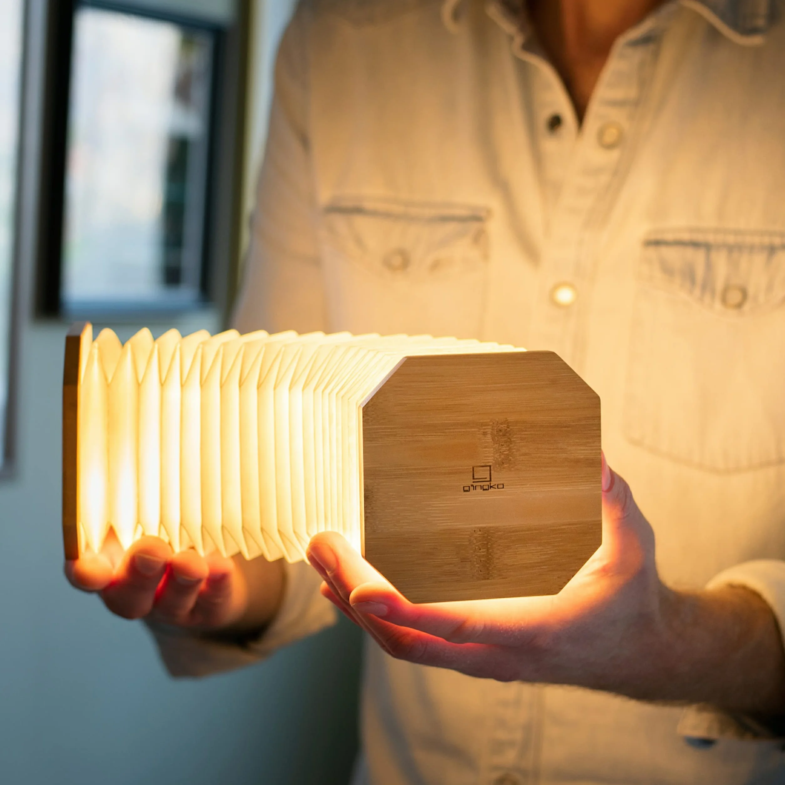 SMART ACCORDION LAMP BAMBOO
