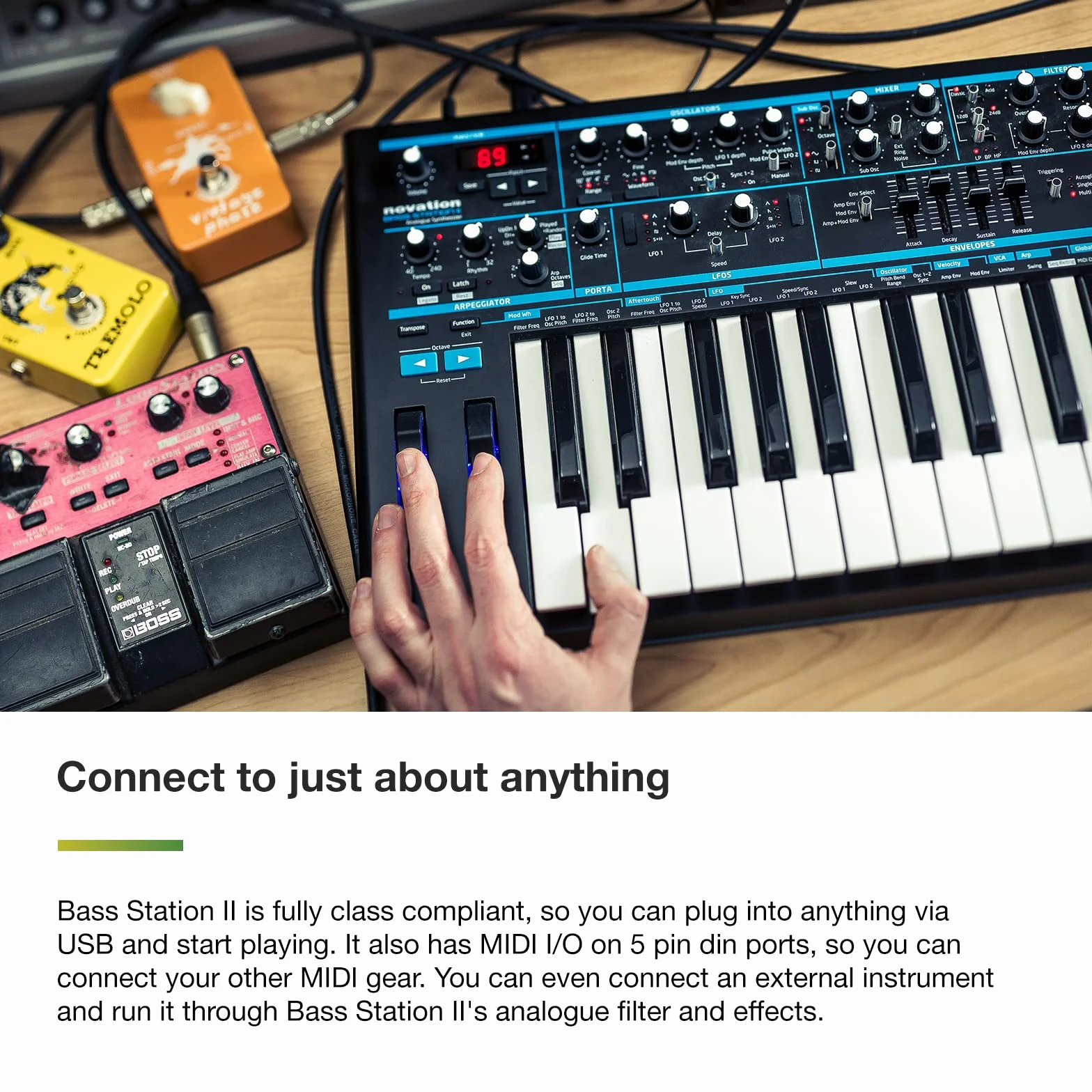Novation Bass Station II synthétiseur monodique analogique avec arpégiateur et séquenceur