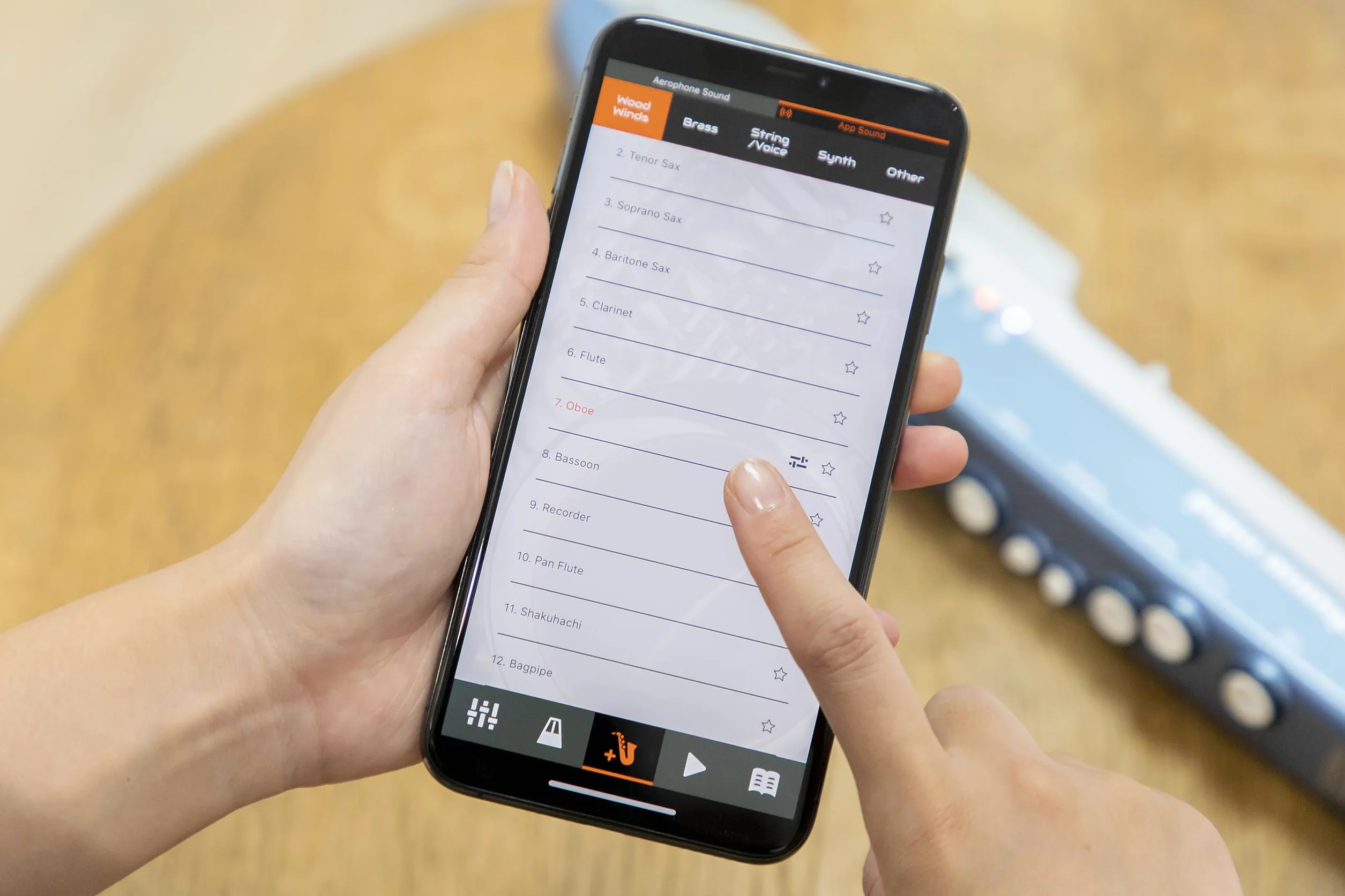 Roland AE-01 Aerophone mini Instrument à vent numérique compact 6 sons Haut-parleur intégré Bluetooth