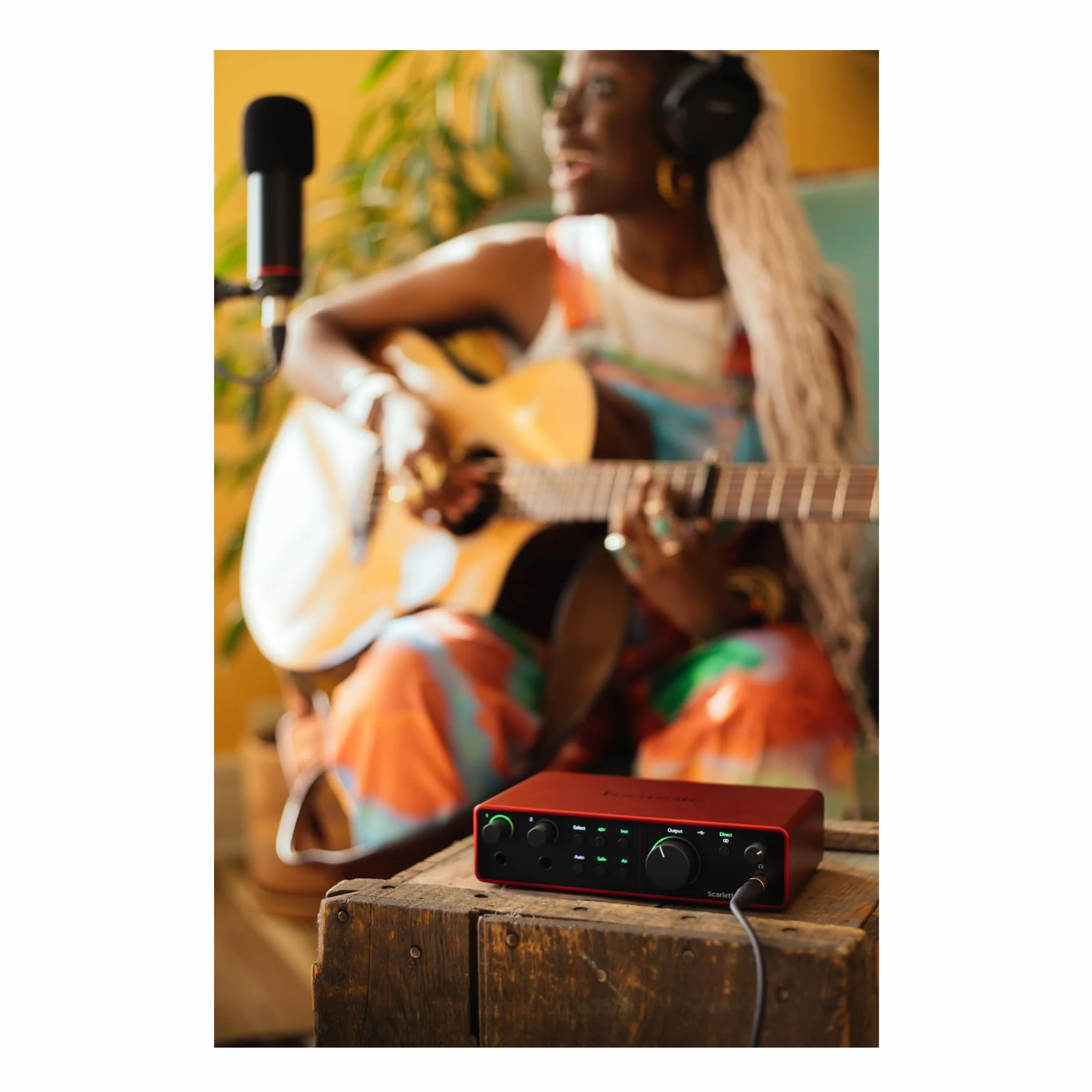 Focusrite Scarlett 2i2 4th Gen interface audio USB enregistrement streaming podcast