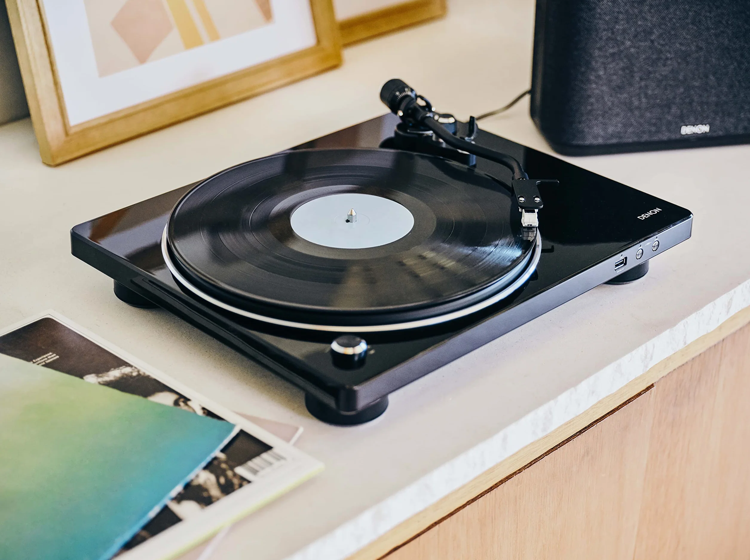 Denon DP-450USB Platine Hi-Fi USB avec Pré-Amplificateur Phono, Entraînement par Courroie, Enregistrement MP3/WAV Noir