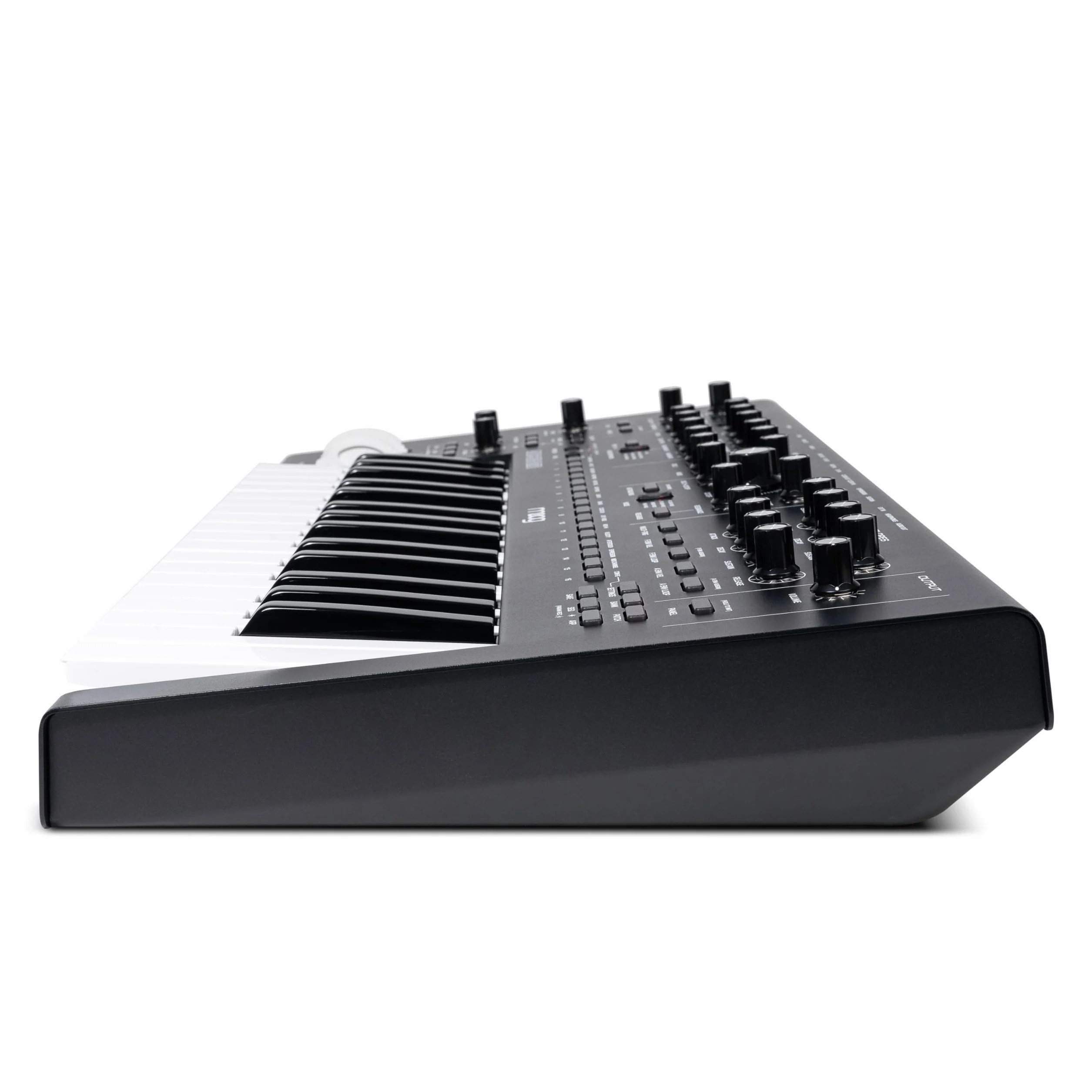 MOOG Messenger Synthétiseur Monophonique Analogique 32 Touches Séquenceur 64 Pas