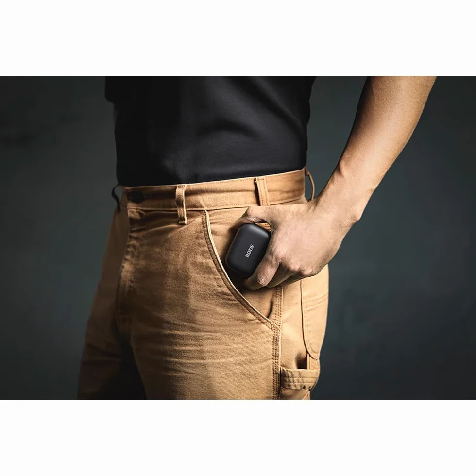 RØDE Wireless Micro, Microphone sans Fil Compact, Deux micros avec boîtier de Charge USB-C Noir