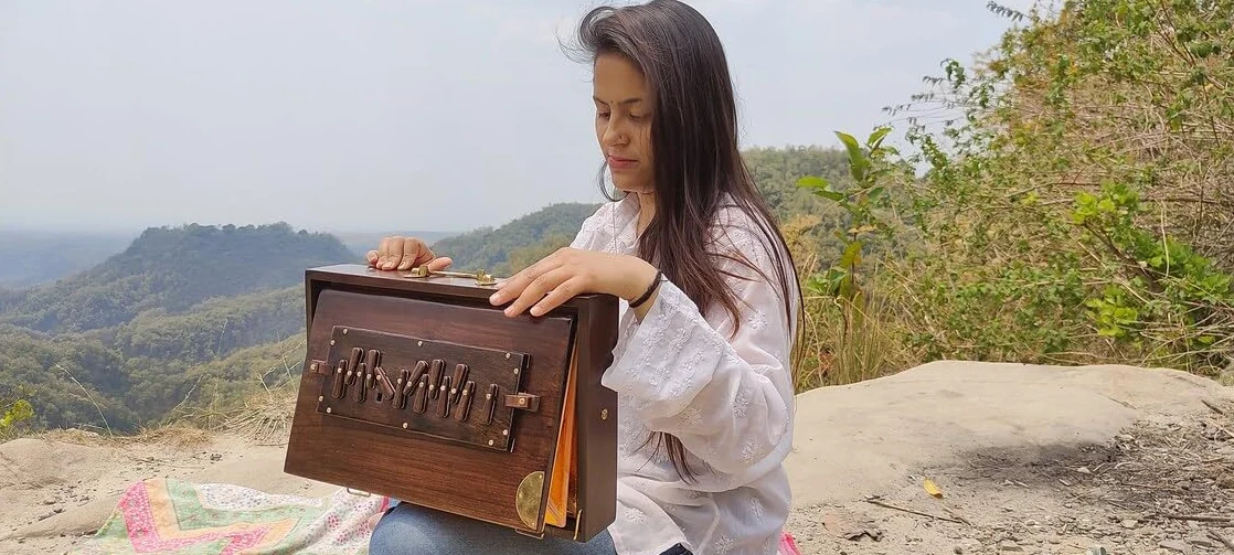 Boîte Shruti 440 Hz bois de teck instrument indien sac de transport rembourré 432 Hz sur demande