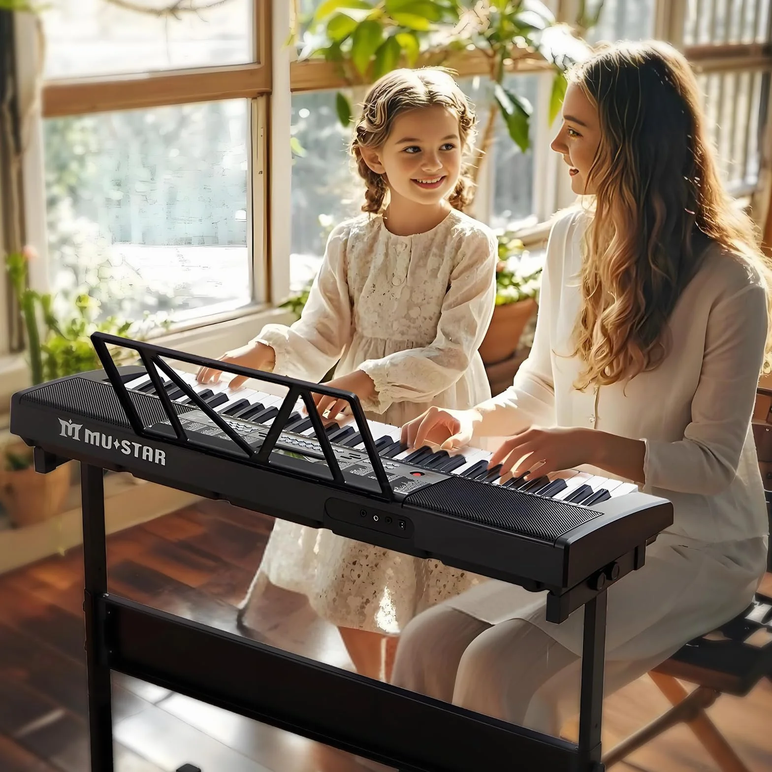 MUSTAR Piano à clavier lumineux 61 touches, clavier numérique pour débutants avec support, tabouret, casque (Noir)
