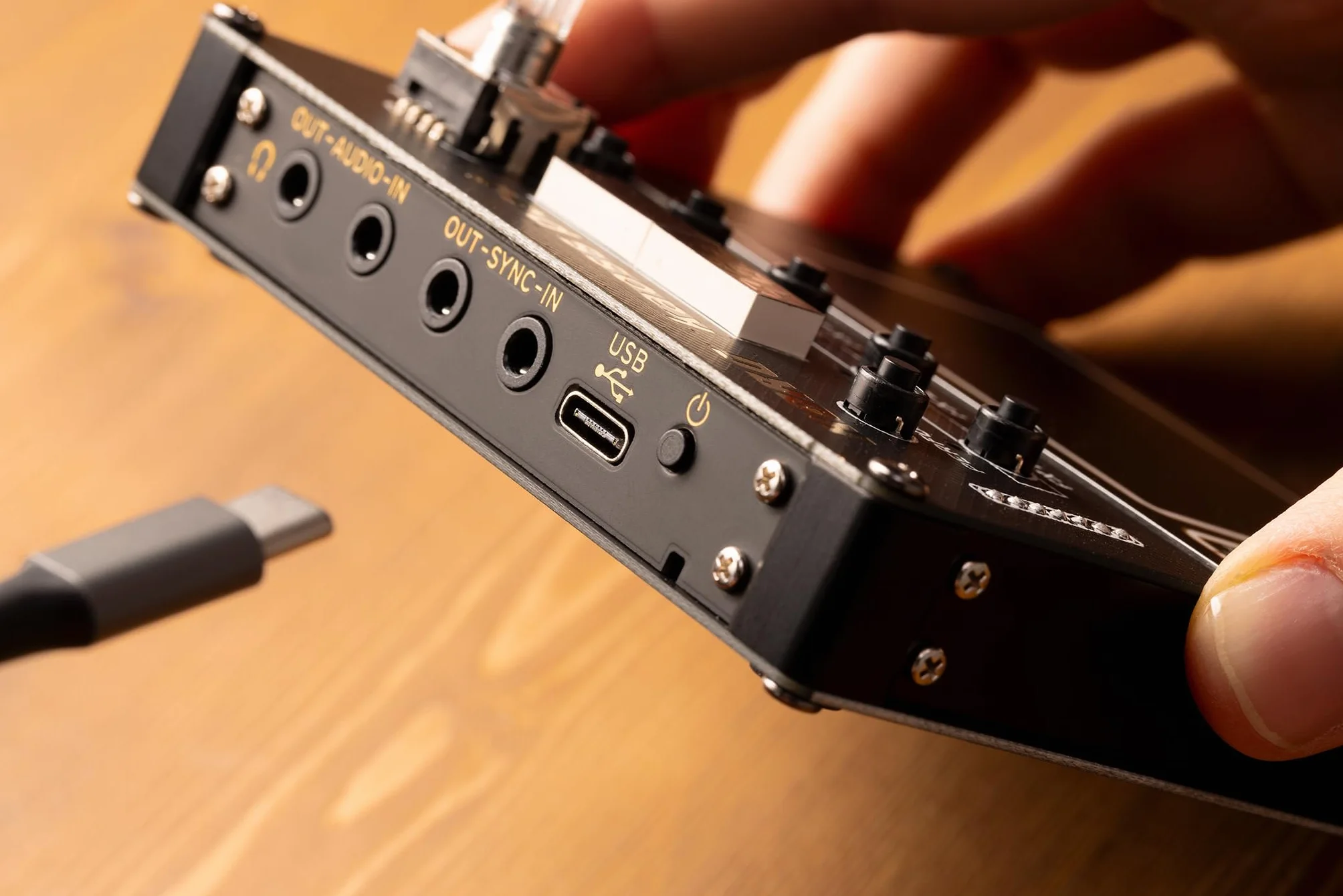 Korg Nu:Tekt NTS-3 KAOSS Pad DIY Kit - Synthétiseur d'Effets Programmable