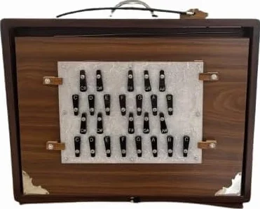 Boîte spéciale 25 clés Shruti 440 Hz lot 2 anches